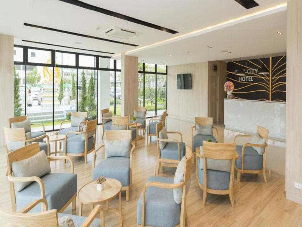 TRAT CITY HOTEL