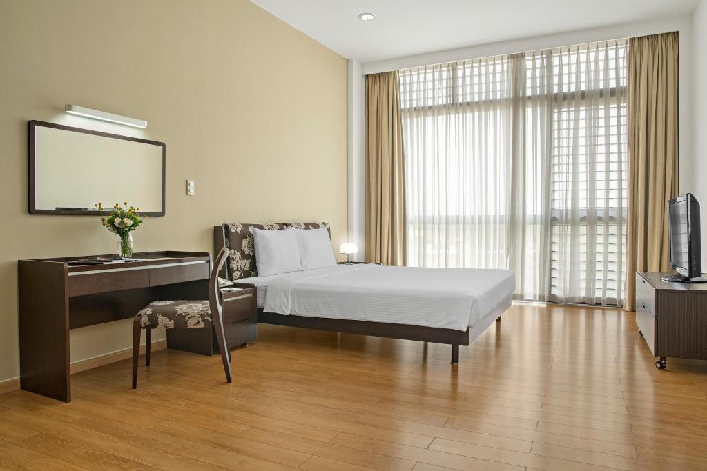 Crescent Residence