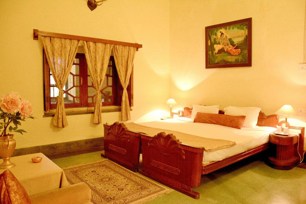 Bhanwar Vilas Palace