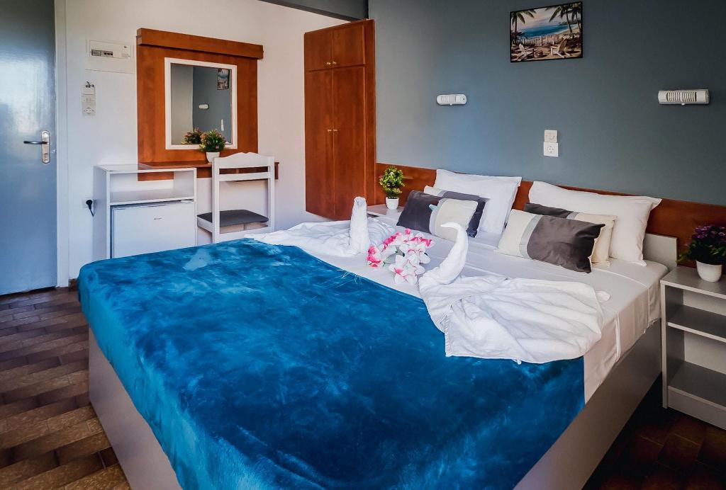 Cloud 9 Hotel