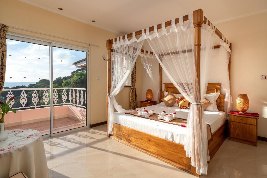 Glacis Heights Villa
