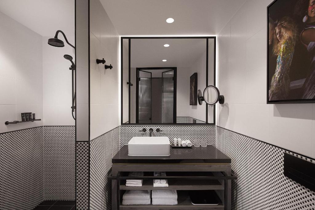 Hotel X Brisbane Fortitude Vly photo 96