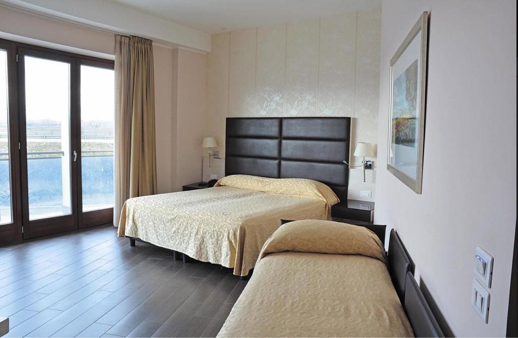 Shotel