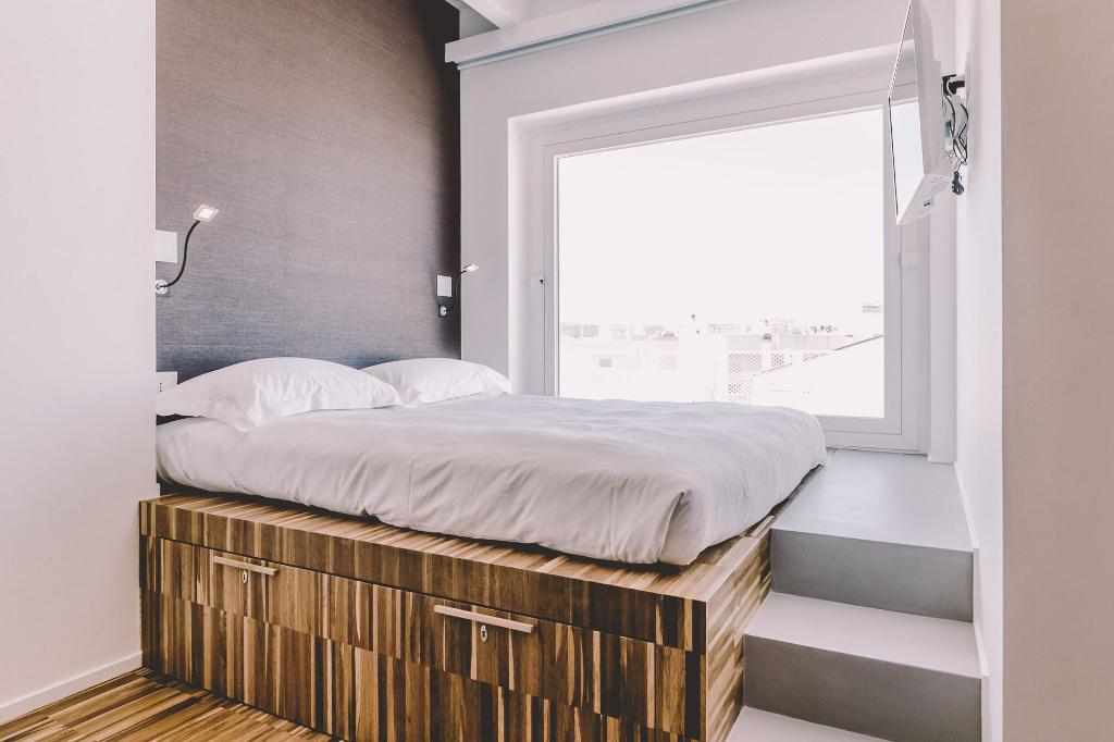 Suite 10 Home Design