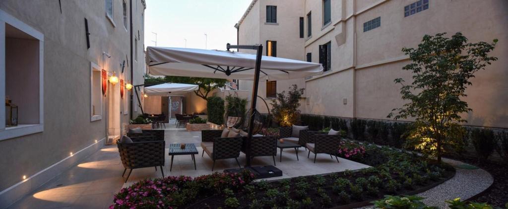 Imagem da galeria de Santa Croce Boutique Hotel