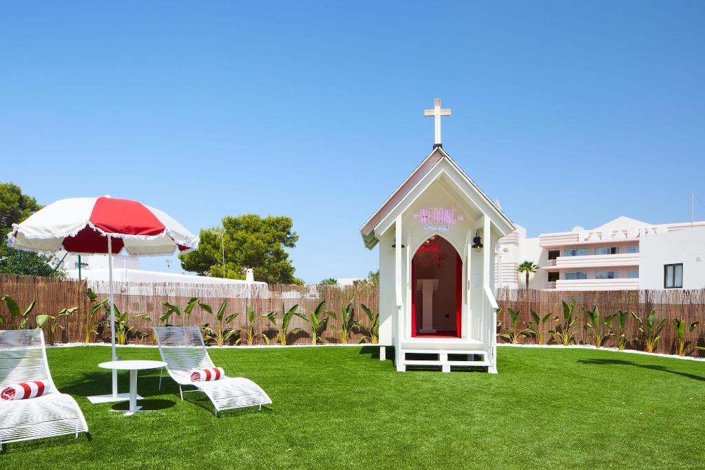 Hotel Romeos Ibiza, Spanien, Sant Josep de sa Talaia. Großes 2