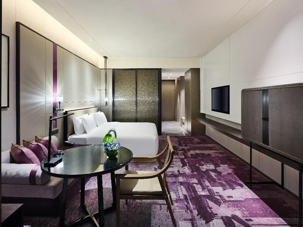 Crowne Plaza Wuxi Lake View