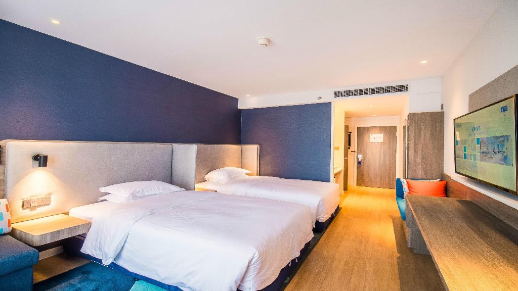 Holiday Inn Express Kunming West