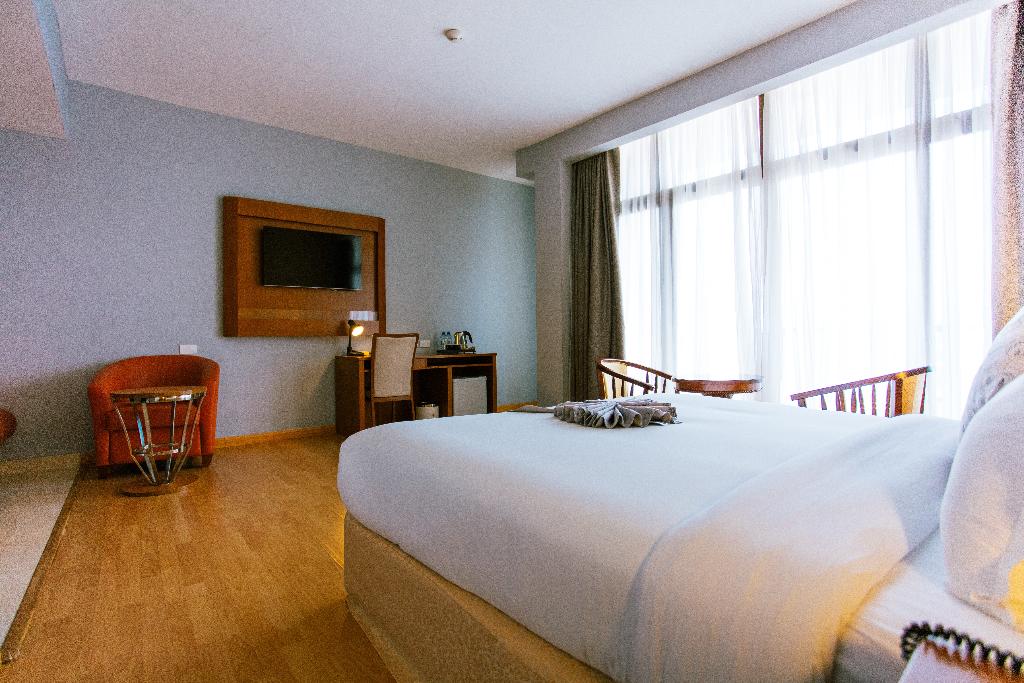 Azzeman Hotel