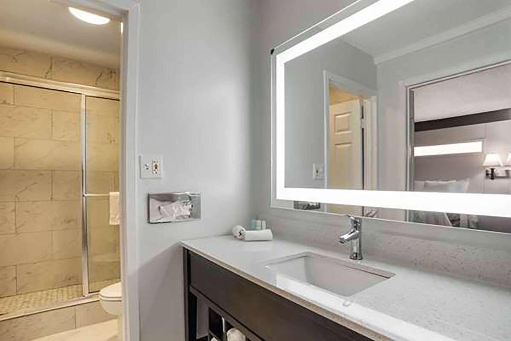 Baymont By Wyndham Montgomery Al