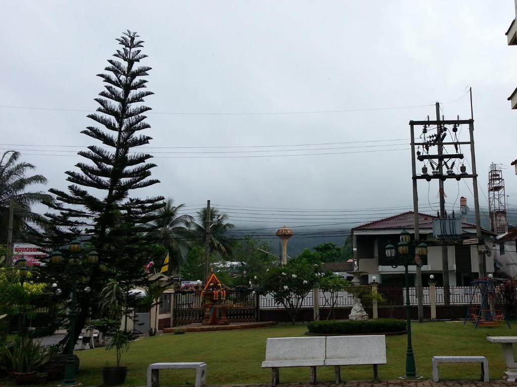 Muang Thong Family Suite