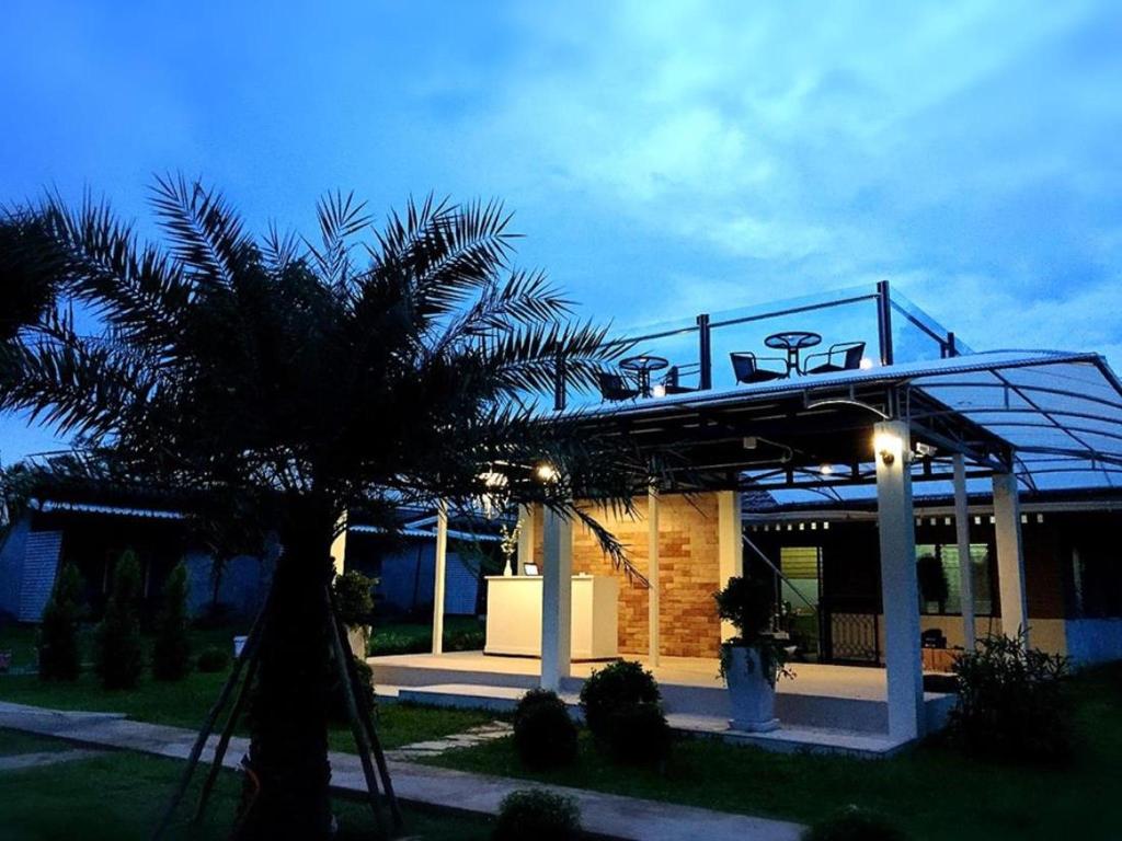 V VALLEY RESORT