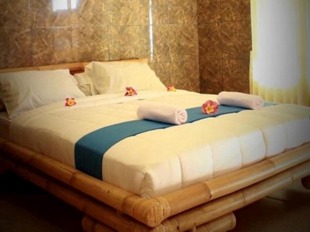 Krisna Bungalows and Restaurant