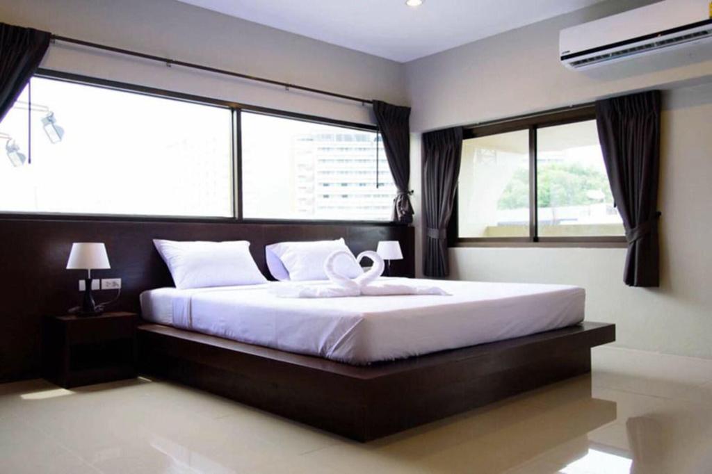 Green Leaf Hostel