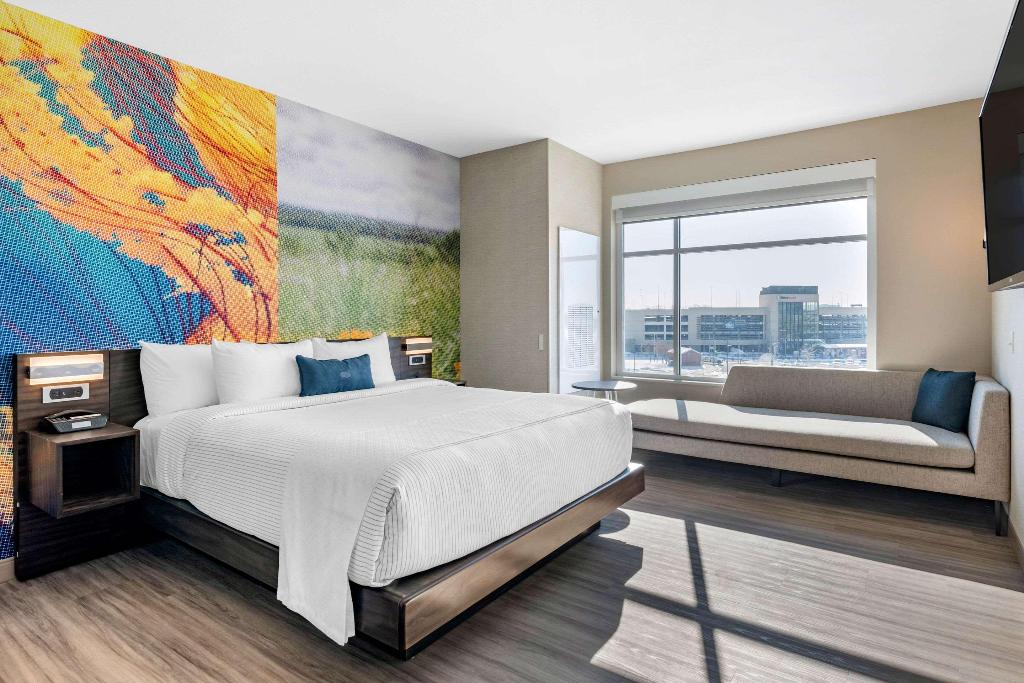 Cambria Hotel Bloomington Mall of America Min Airp