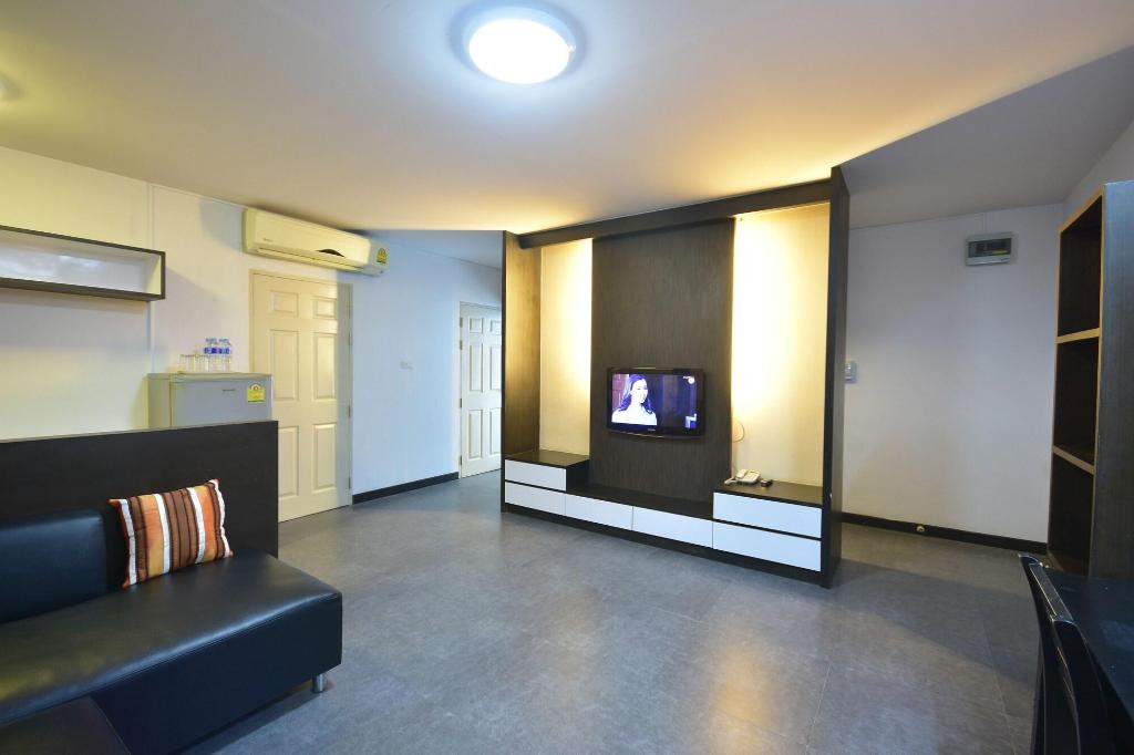Loft Salaya