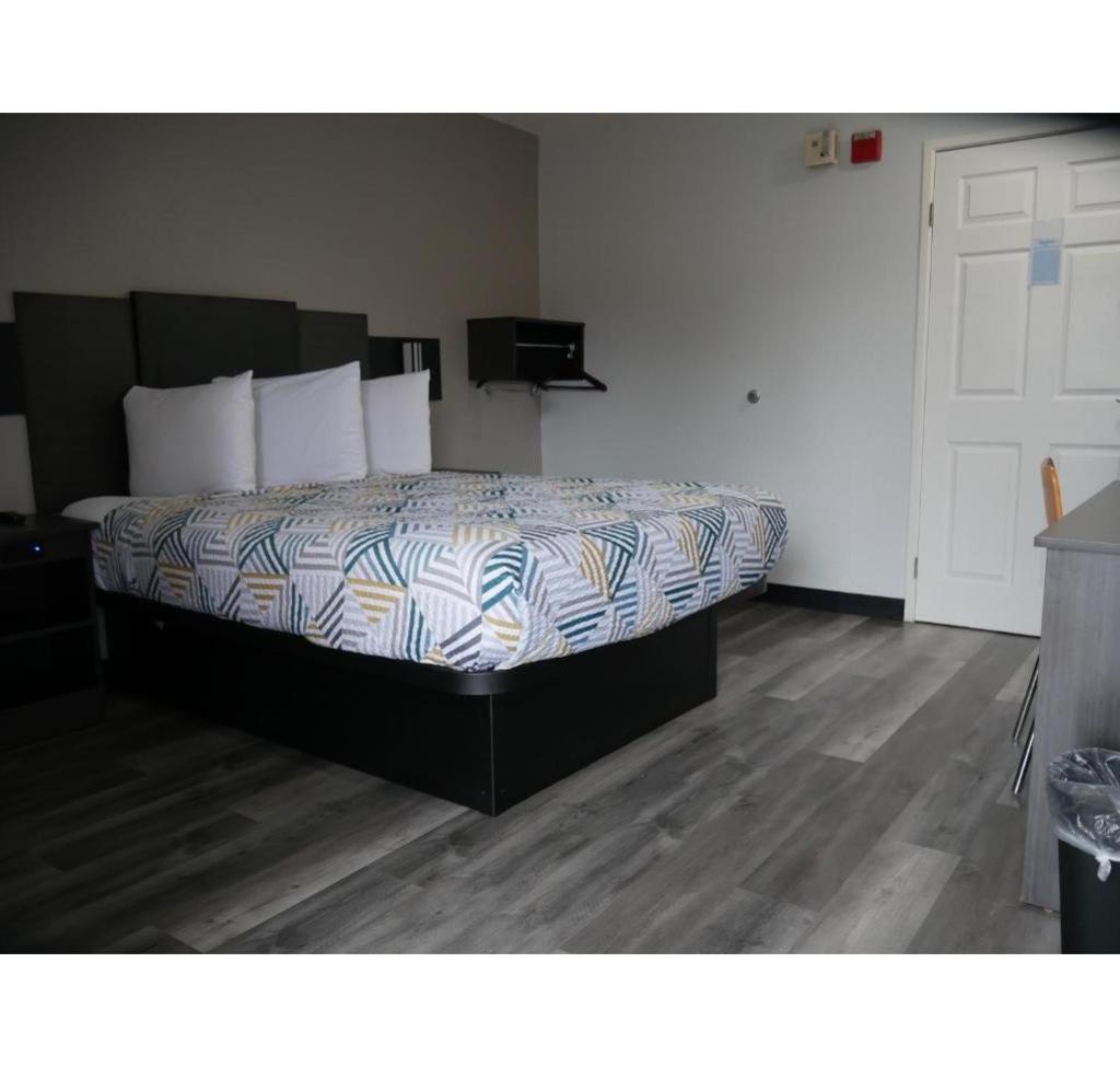 Motel 6 Tacoma, WA - South