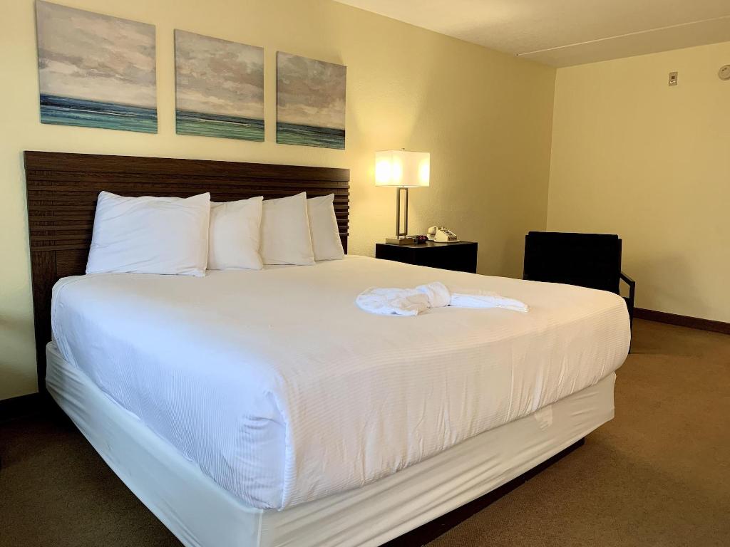 Seven Gables Inn
