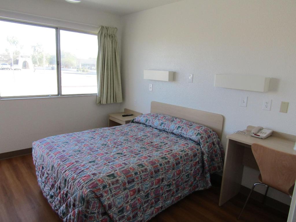 Budgetel Inn Suites Yuma