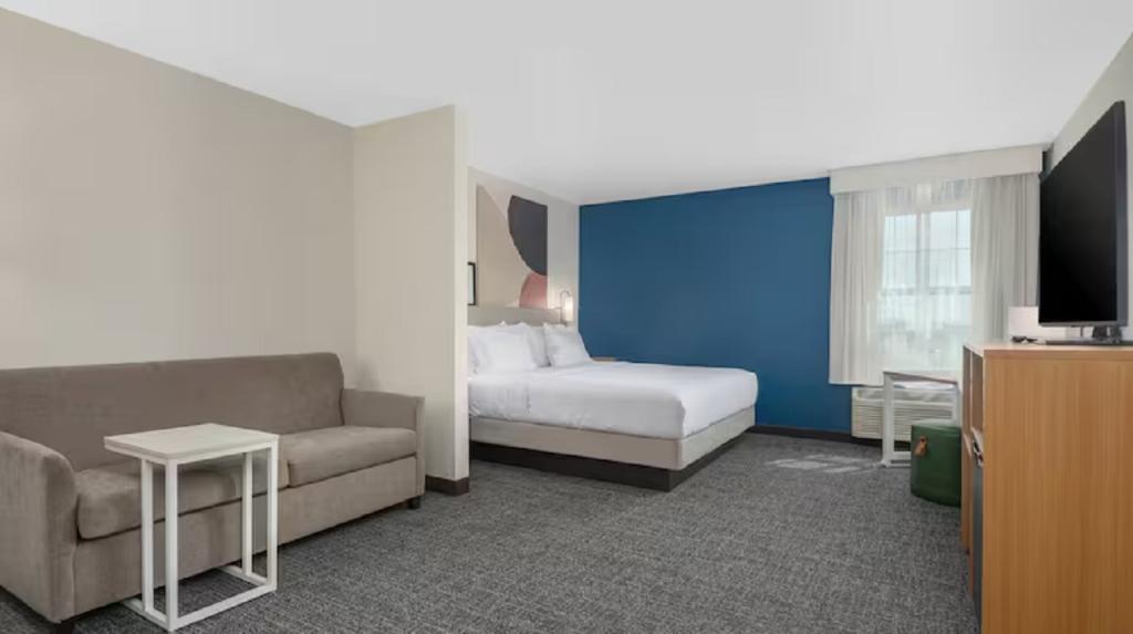 Spark by Hilton Minot