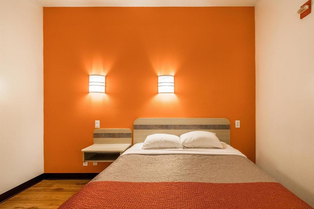 Motel 6 Newport
