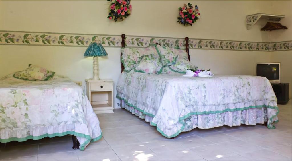 Sunset Resort Villas