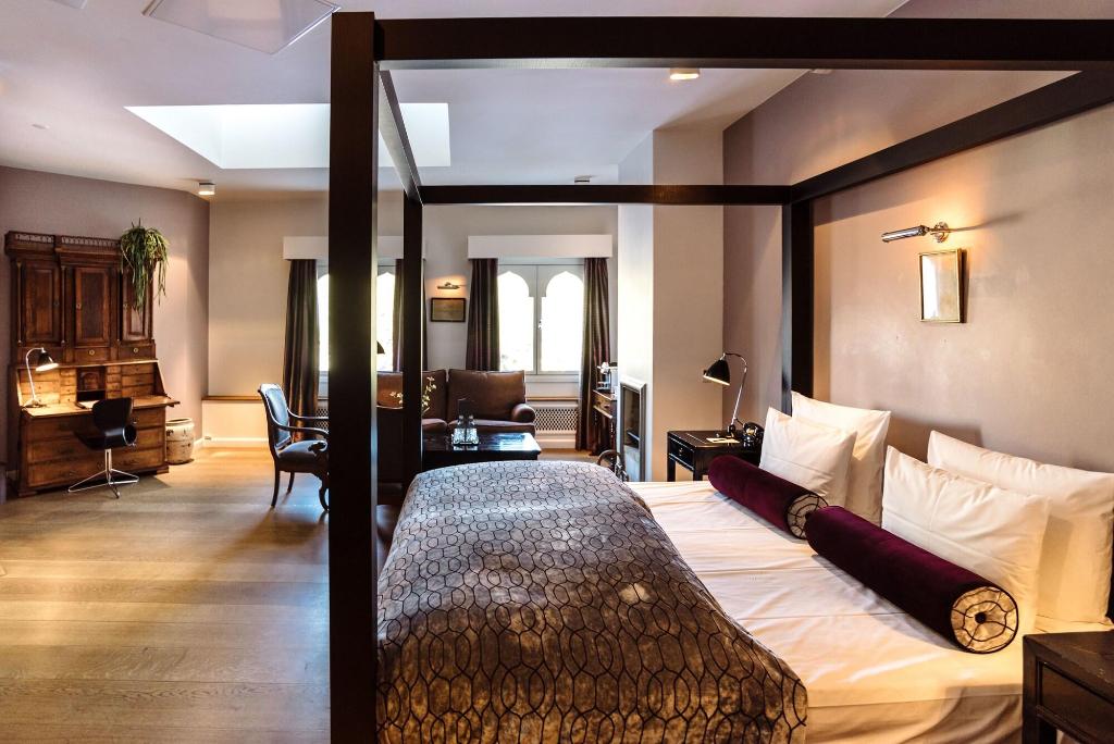 Nimb Hotel