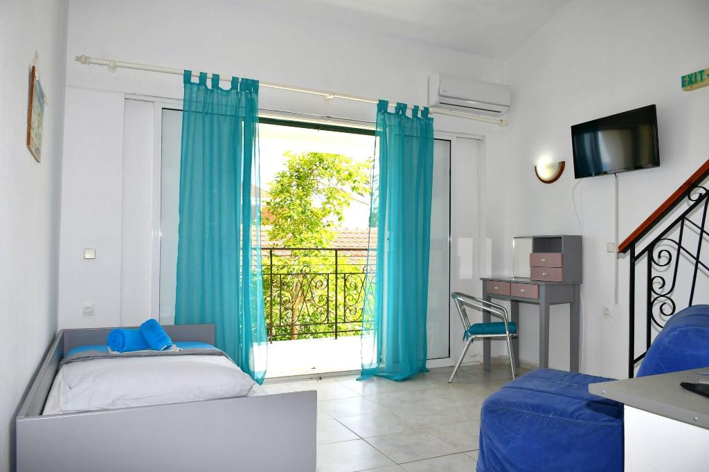 Utopia Kavos Hotel