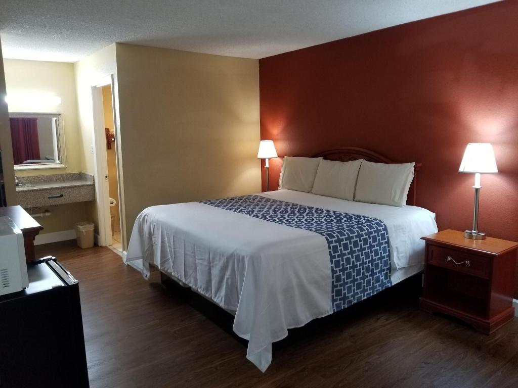Econo Inn