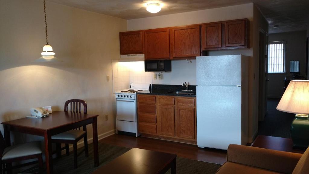 Affordable Suites Charlottesville