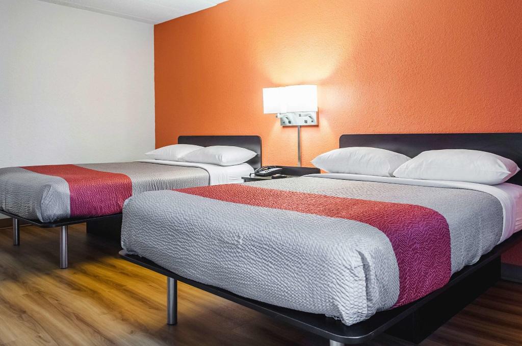 Motel 6 Brockton Ma