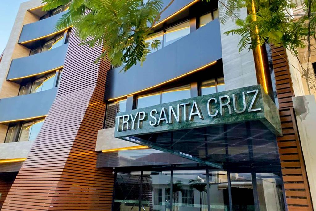 Tryp Santa Cruz