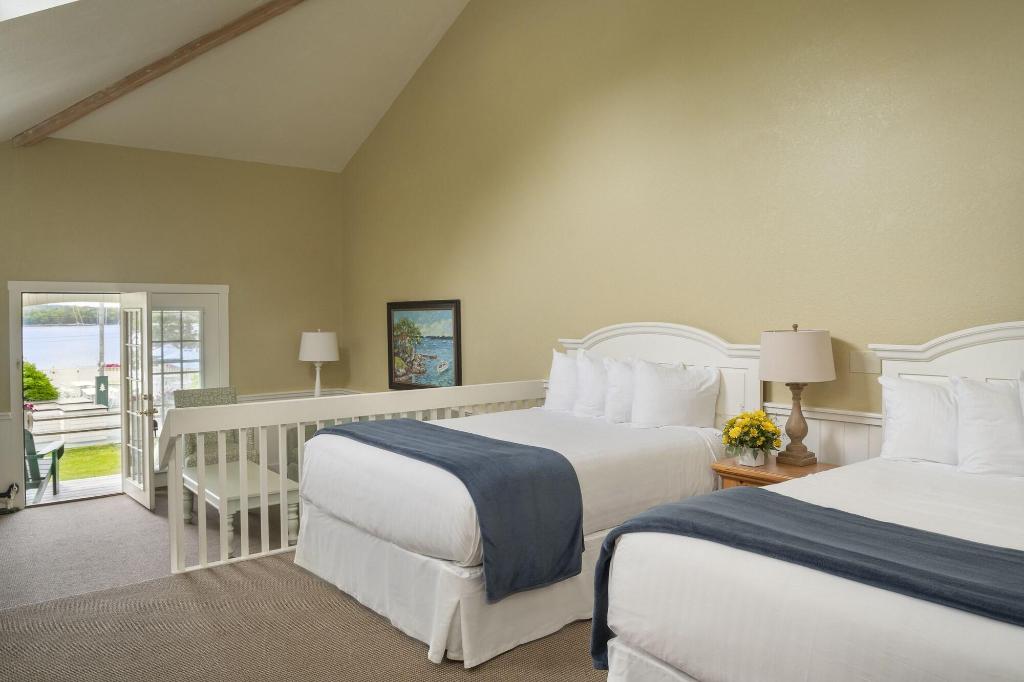 Spruce Point Inn Resort Spa