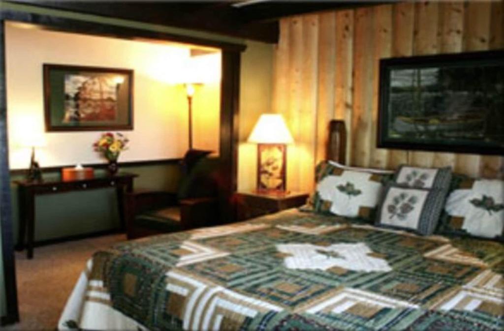 Lodge At Sedona