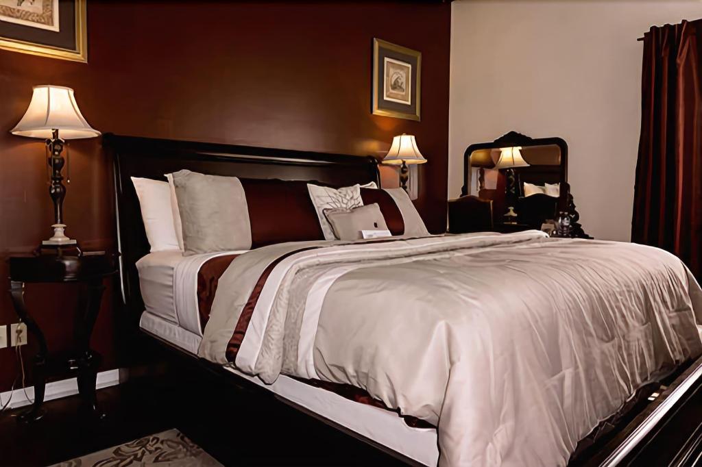 Old City House Inn And Restaurant