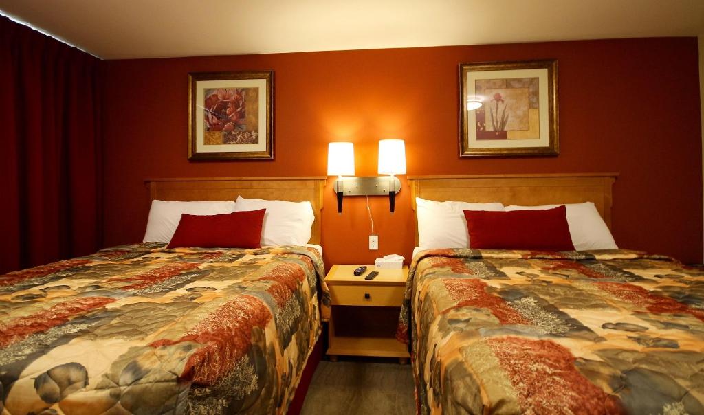 Sahara Courtyard Inn