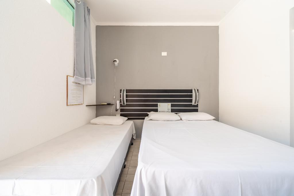 hotel-thumb
