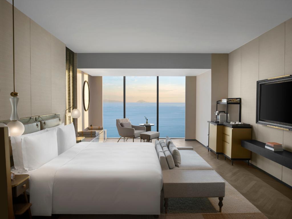 Hoiana Hotel & Suites