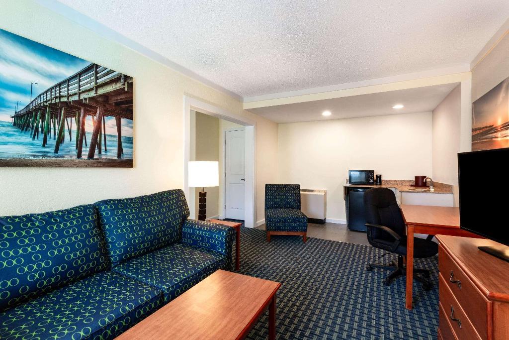 Ramada By Wyndham Virginia Beach