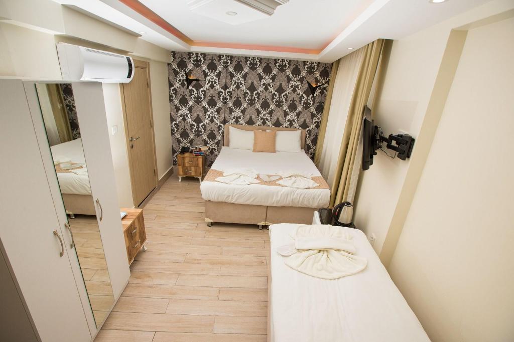 Honey Hotel