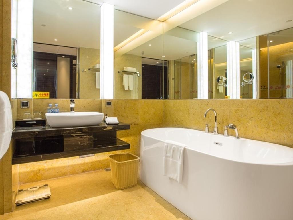 LN Dongfang Hotel Sihui