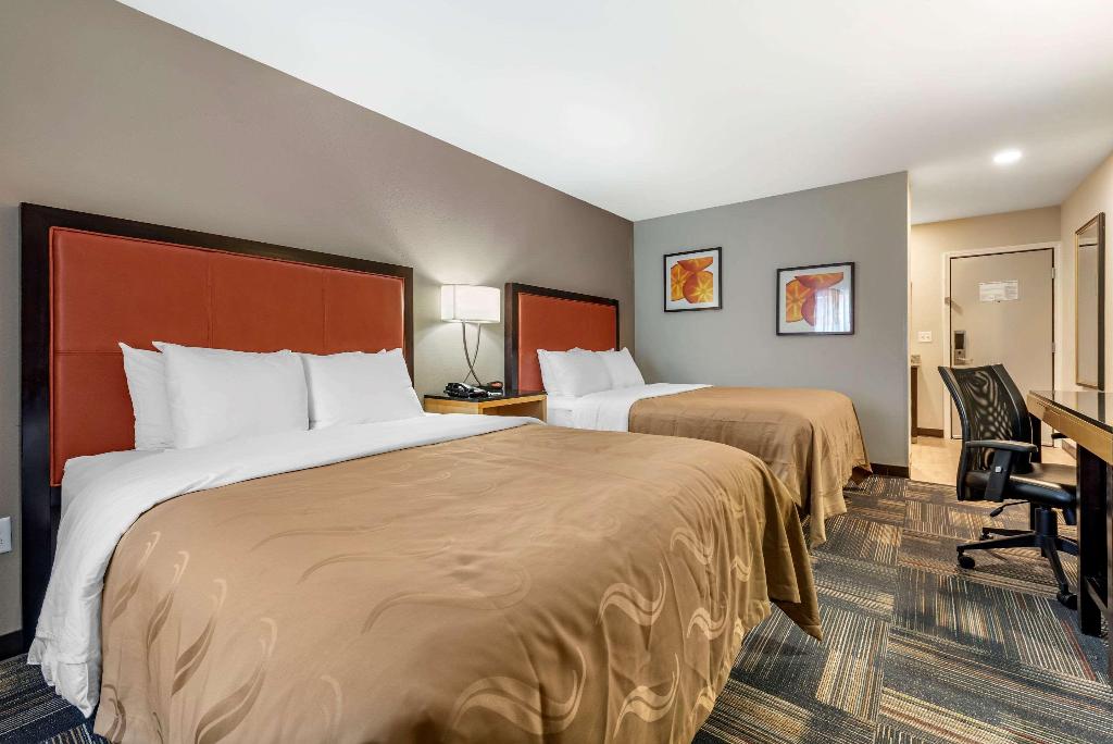 Spark by Hilton Evansville Downtown