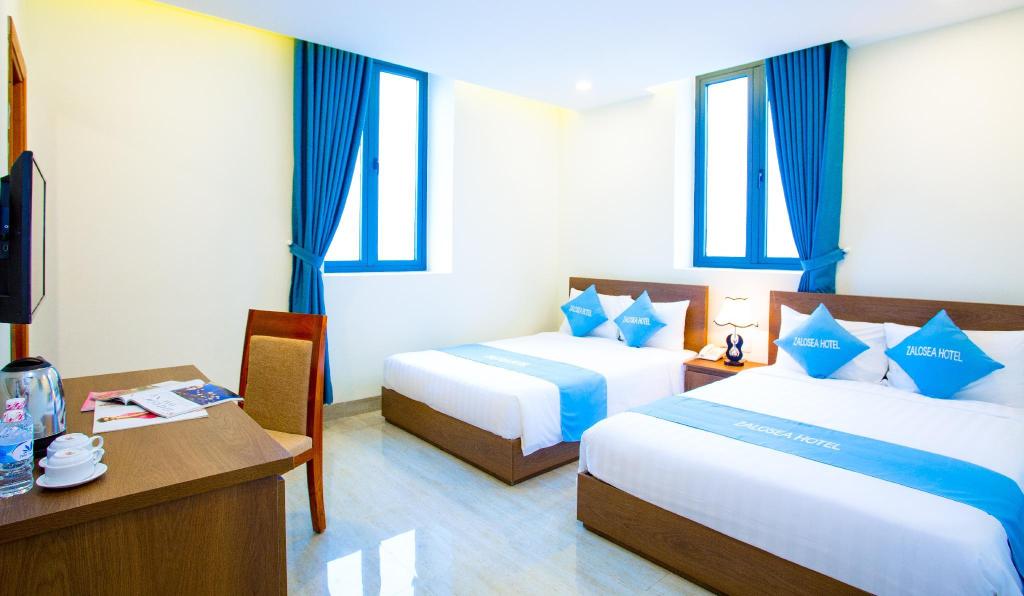Zalosea Hotel
