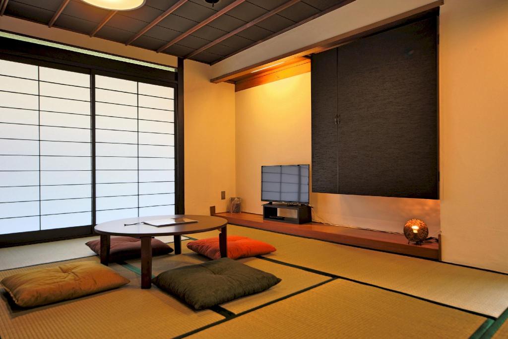 SETOUCHI MANGETSU SOU