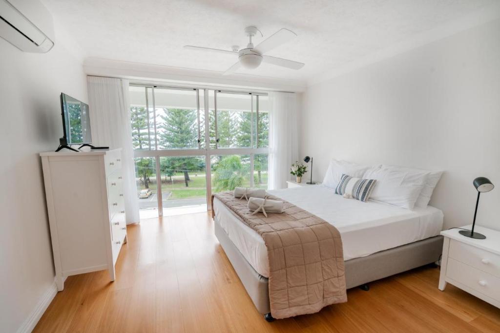 Cashelmara Beachfront Apartments