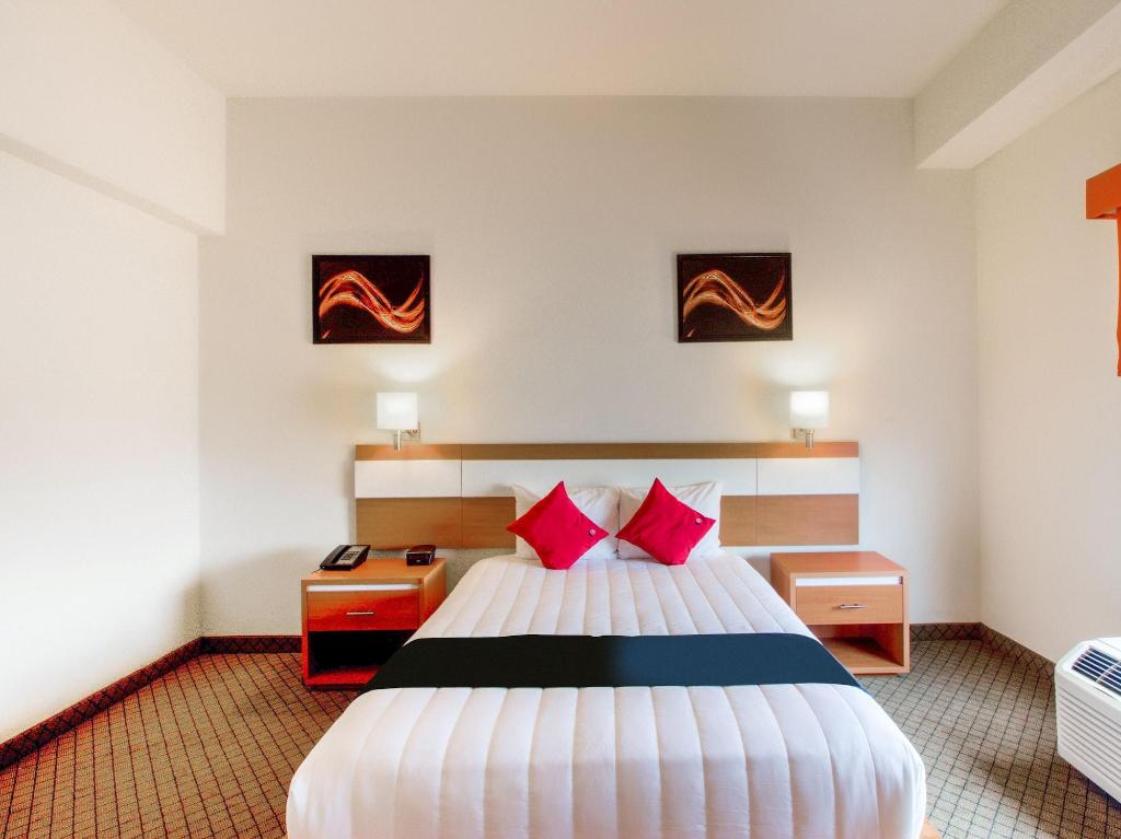 Capital O Hotel Herederos, Piedras Negras