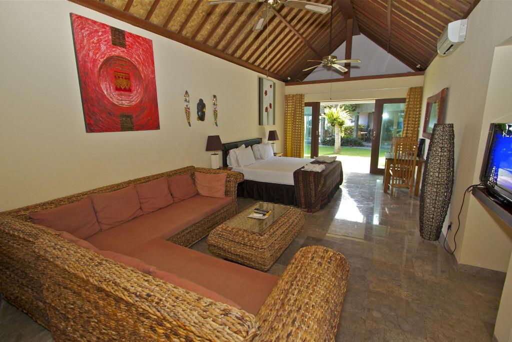 Bayshore Villas