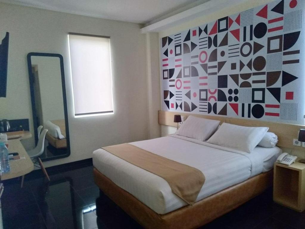 Front One Inn Kediri