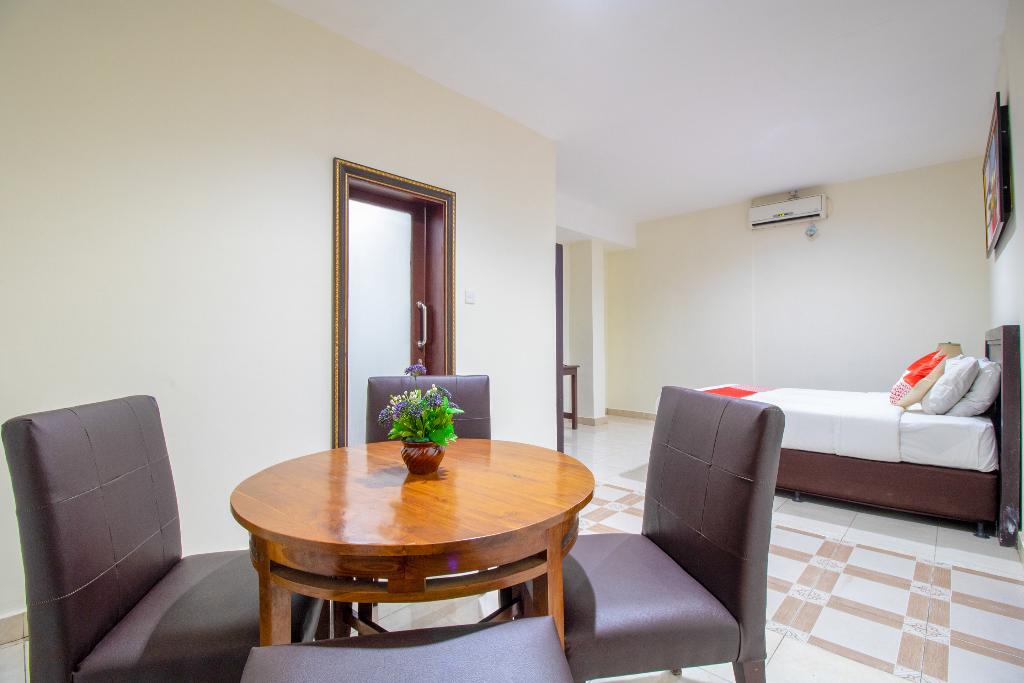 Guntur Hotel