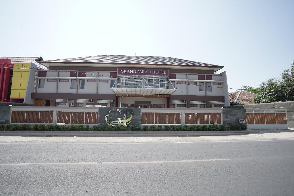 Capital O 1974 Grand Parigi Hotel